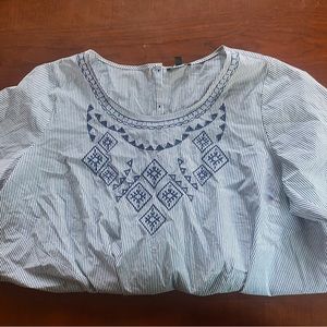Navy & White Striped Pullover Top 🌺
